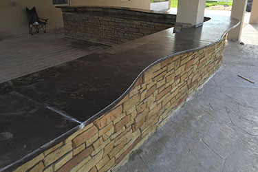Long kitchen cabinets for outdoor patios in Wisconsin
